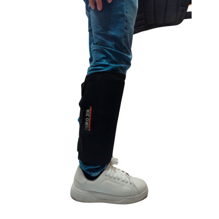 Euro Joe Protección oculta de Kevlar para pierna