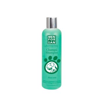 Champú con Aloe Vera para perros – Hidratación profunda, acción calmante y limpieza suave. Ideal para piel sensible y uso frecuente – Zona K9