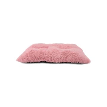 Colchón para perro modelo Relax en color rosa claro, de pelo largo y mullido, visto de frente sobre fondo blanco.