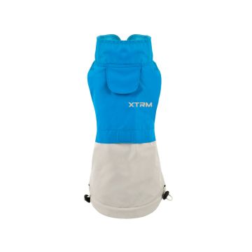 Chubasquero o impermeable para perro Nayeco XTRM de color azul y gris claro con bolsillo y cordones de ajuste en la parte inferior.